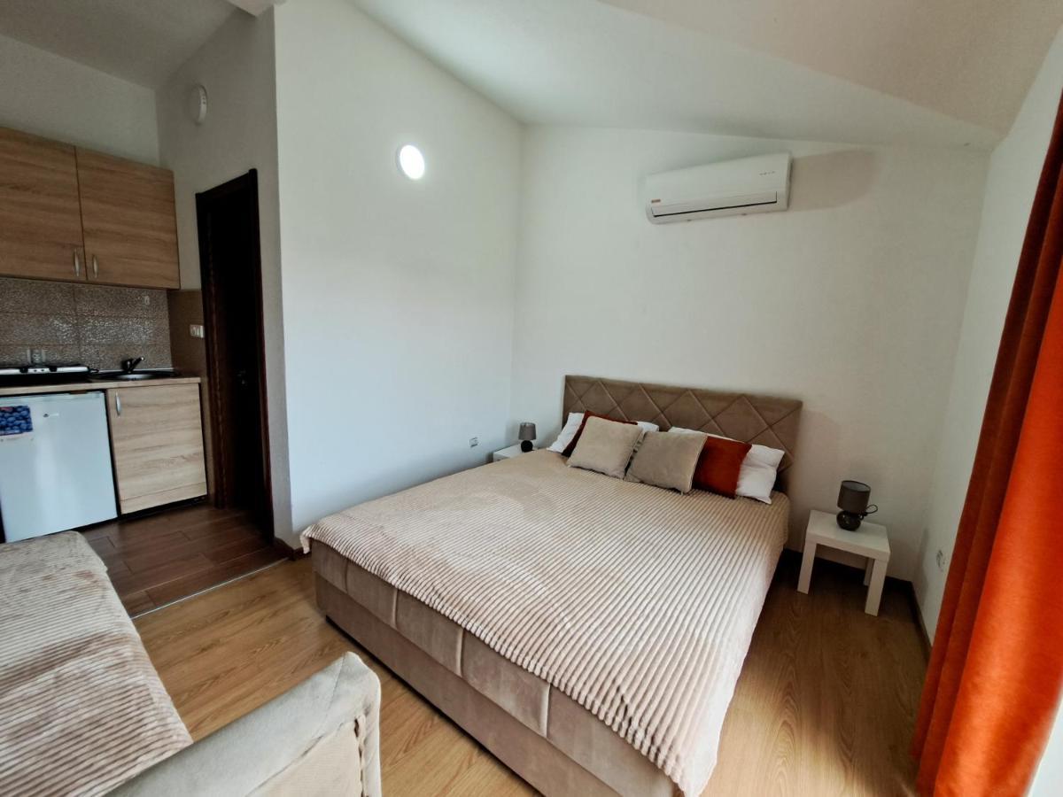 Jasmin Apartmani Bar Exteriör bild