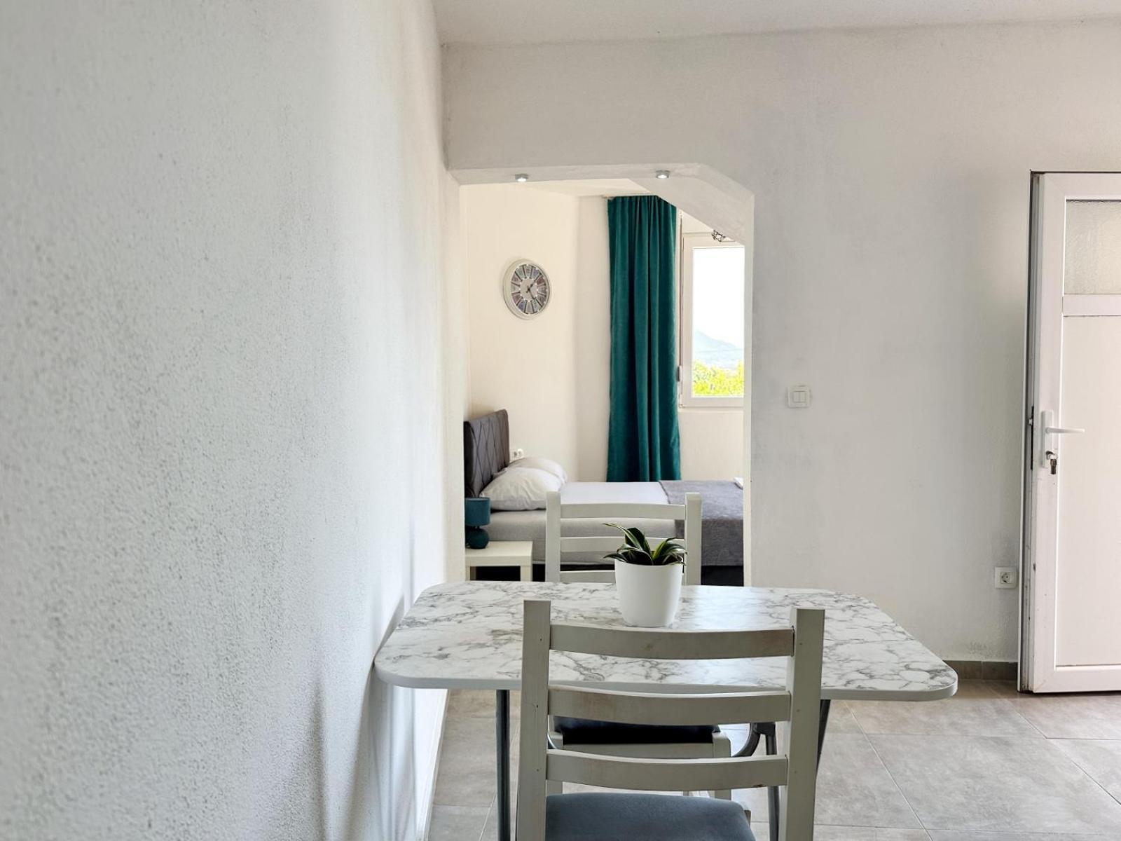 Jasmin Apartmani Bar Exteriör bild