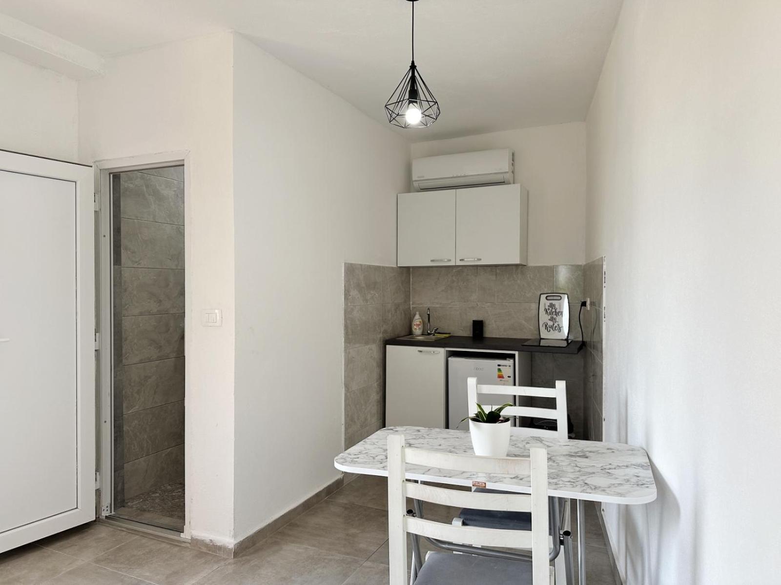 Jasmin Apartmani Bar Exteriör bild
