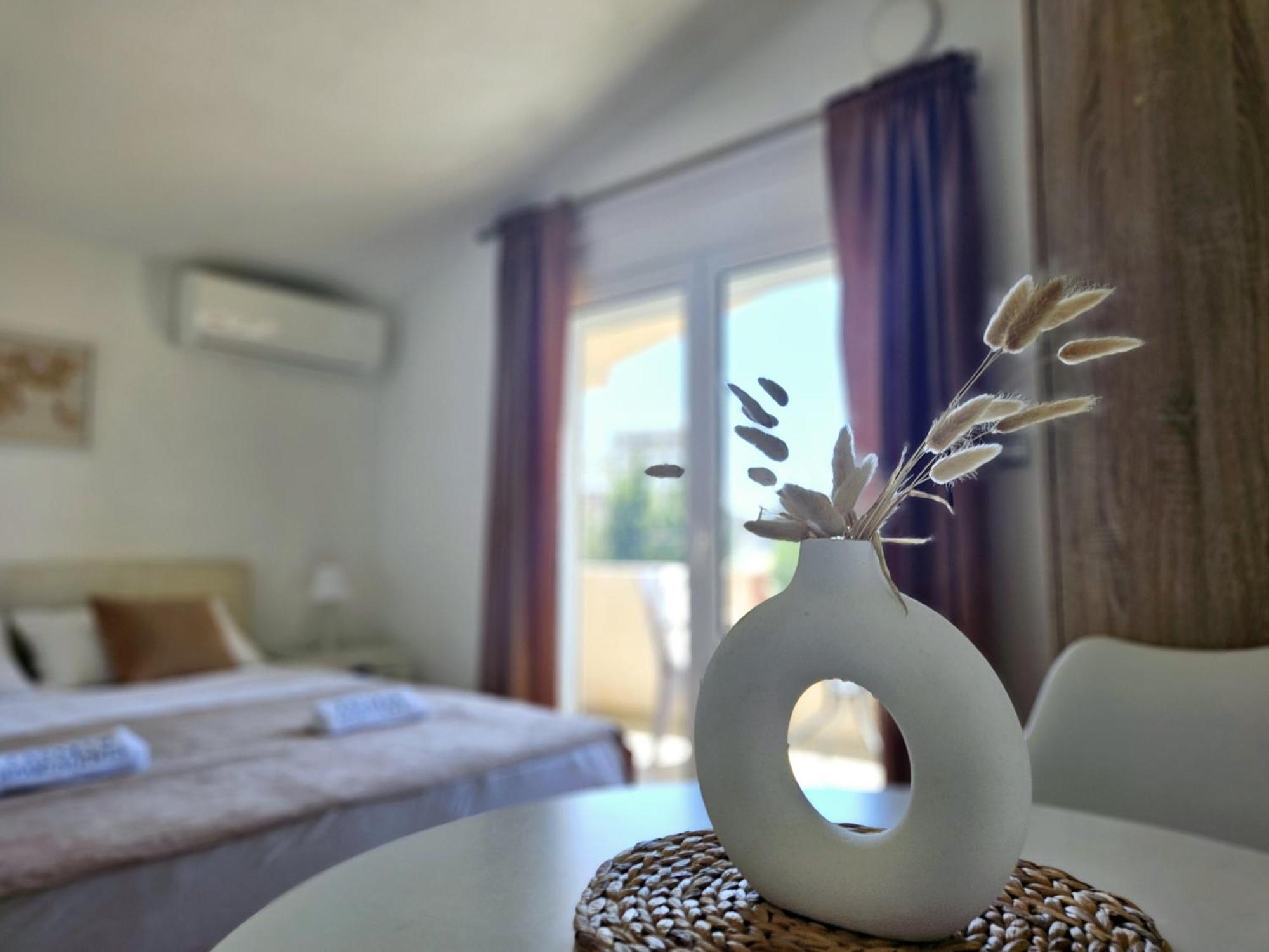 Jasmin Apartmani Bar Exteriör bild