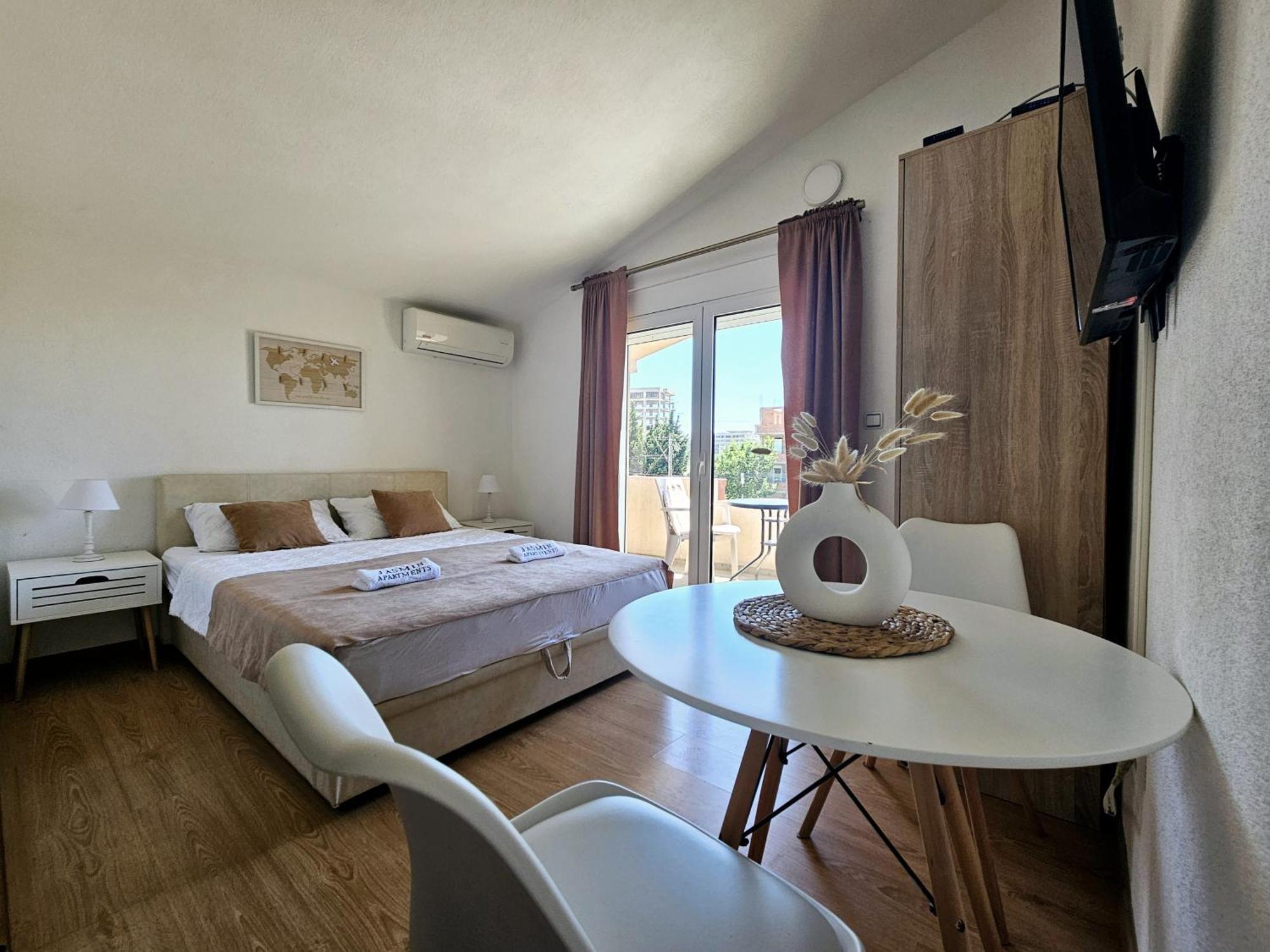 Jasmin Apartmani Bar Exteriör bild